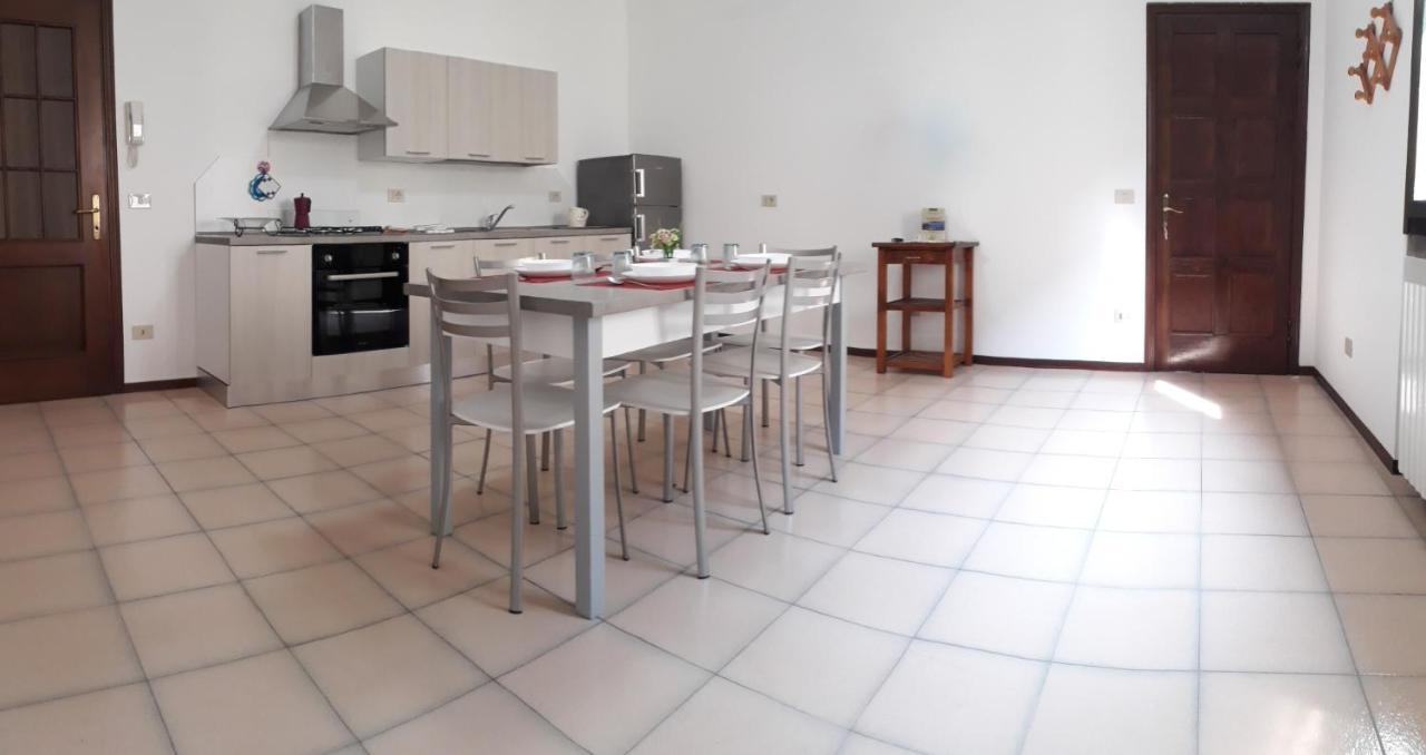Appartamento Trieste Marone Exterior foto